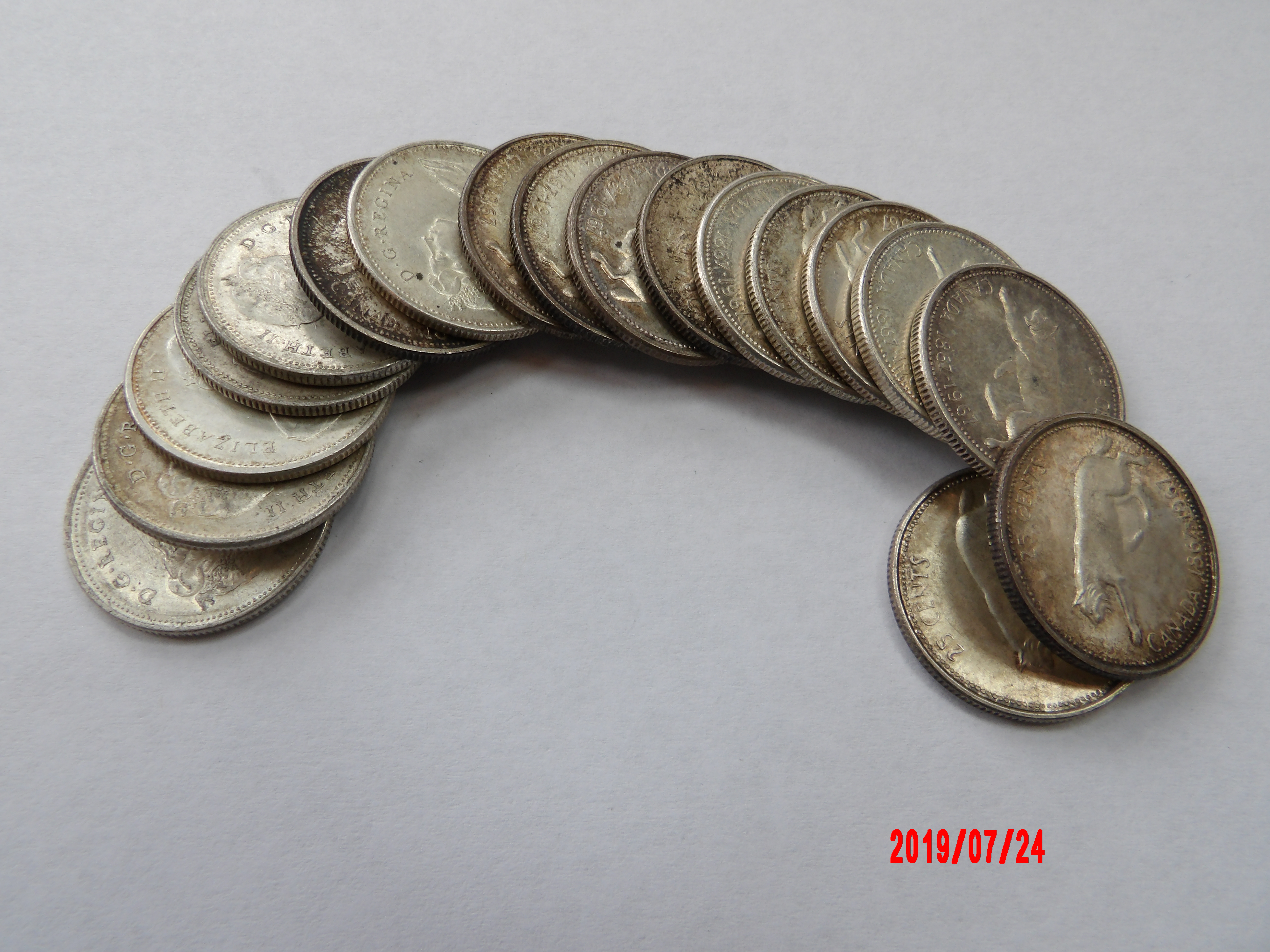 CANADA, 25C, BAG OF SILVER QUARTERS 1967-68 * - Image 1