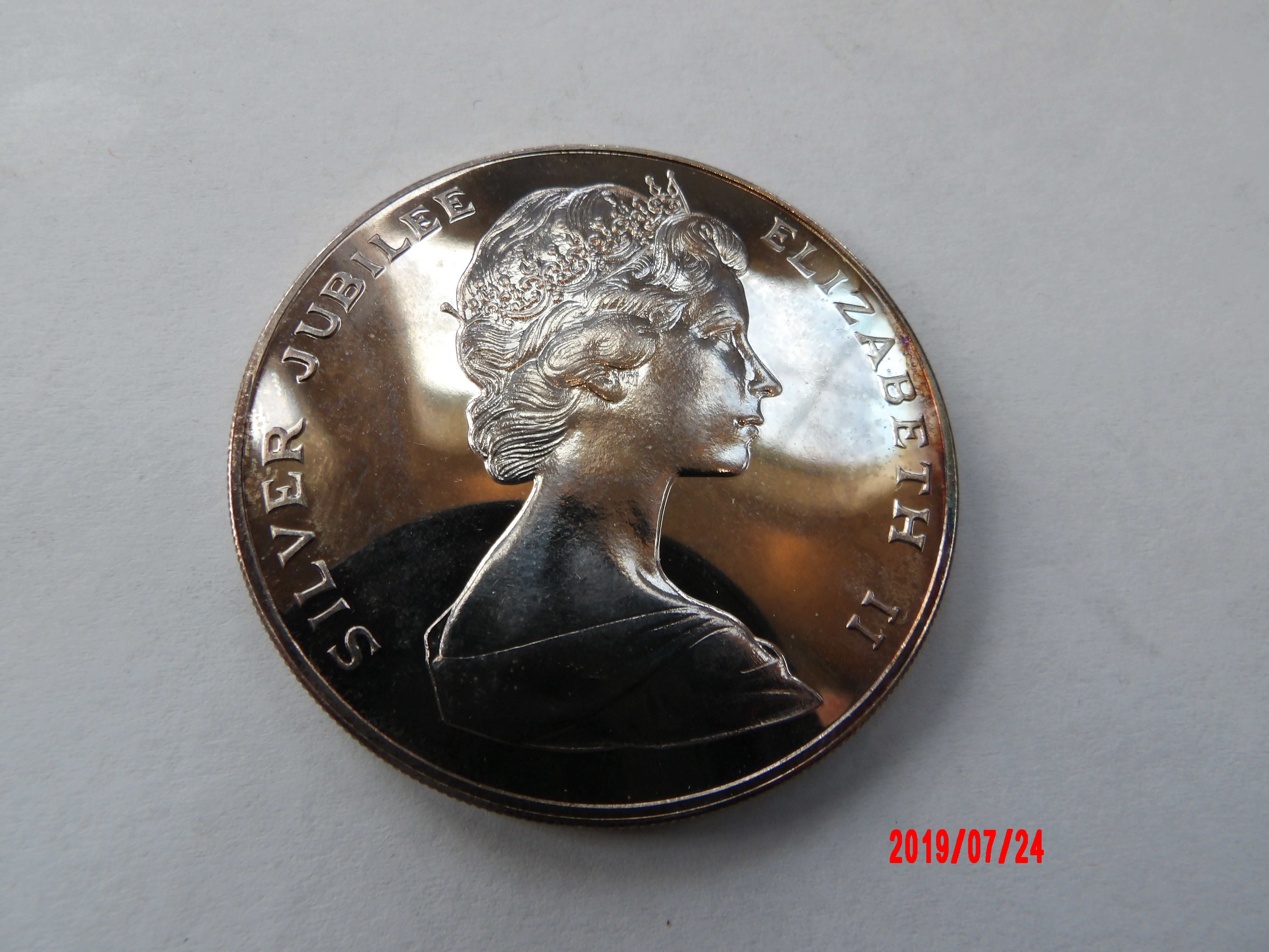 BERMUDA, $25, 1977 * - Image 1