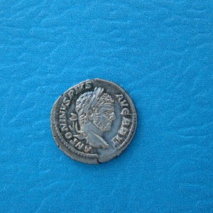 ROME, CARACALLA, Denarius, 212  A MINT STATE EXAMPLE - Image 1