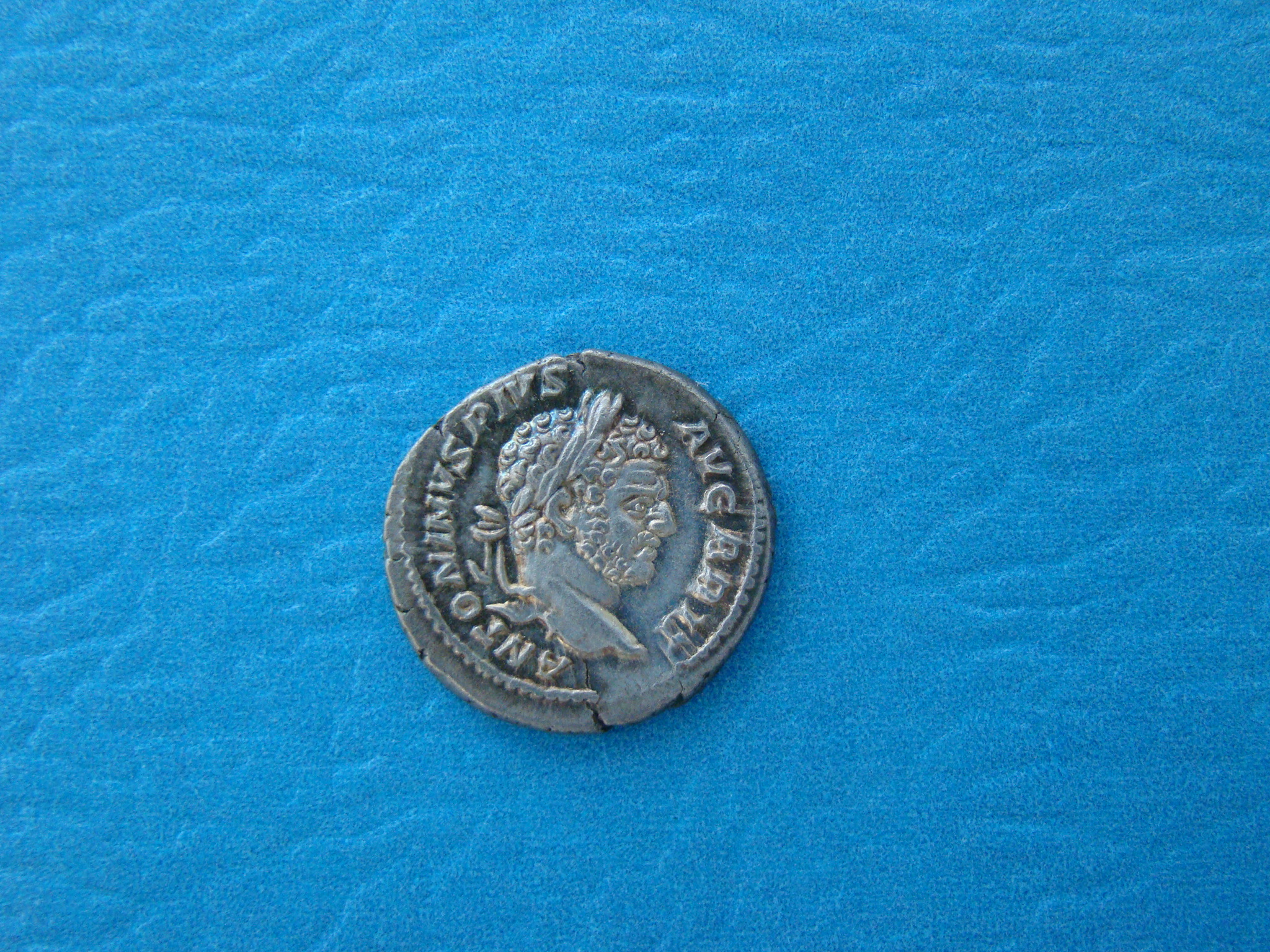 ROME, CARACALLA, Denarius, 212  A MINT STATE EXAMPLE - Image 1