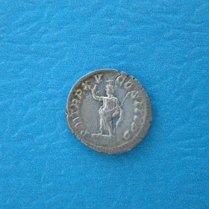 ROME, CARACALLA, Denarius, 212  A MINT STATE EXAMPLE - Image 2