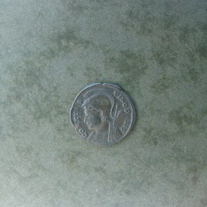 ROME, CONSTANTINE, AE3, 330-46 - Image 1