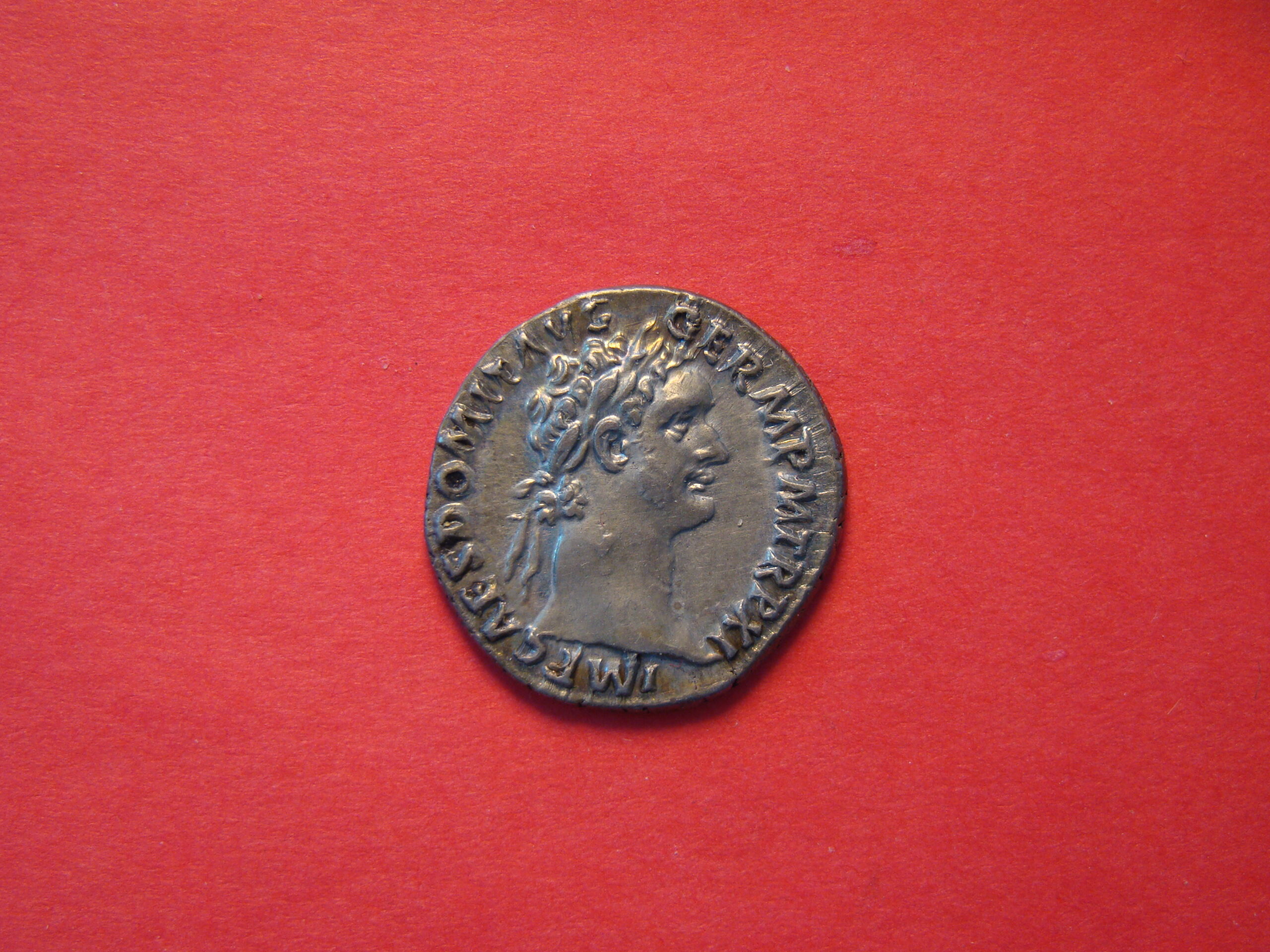 ROME, DOMITIAN, 92AD, Denarius - Image 1