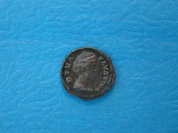 ROME, FAUSTINIA MAJOR, Denarius, 142