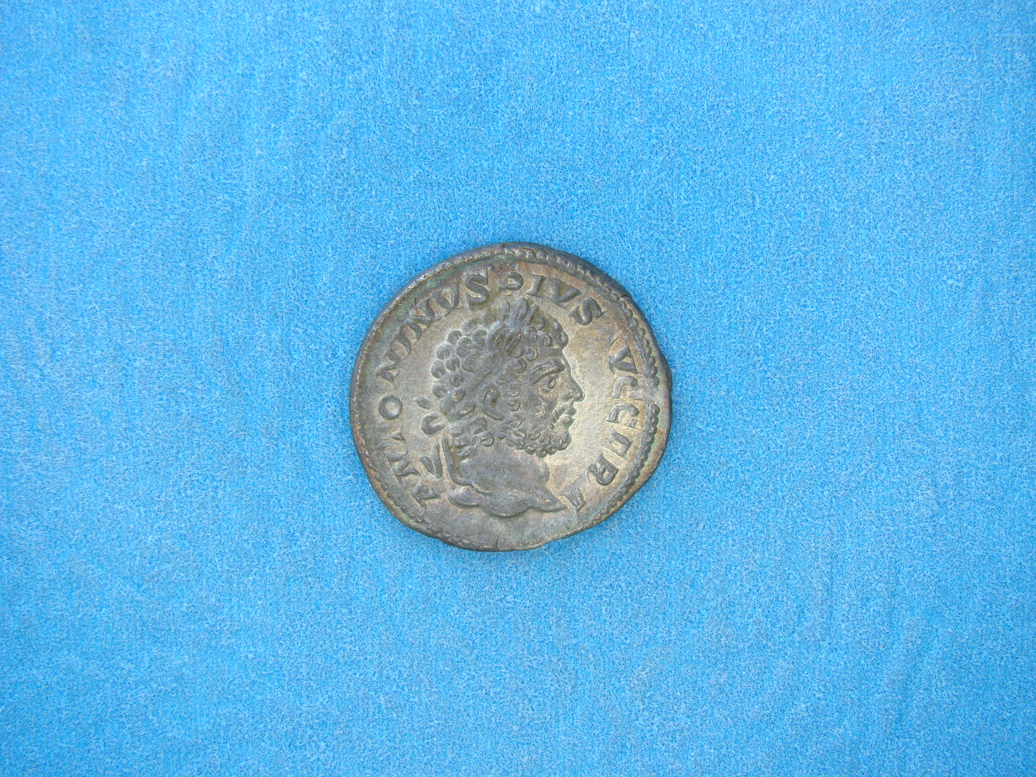 ROME, CARACALLA, Denarius, 214-17, A MINT STATE BEAUTY - Image 1