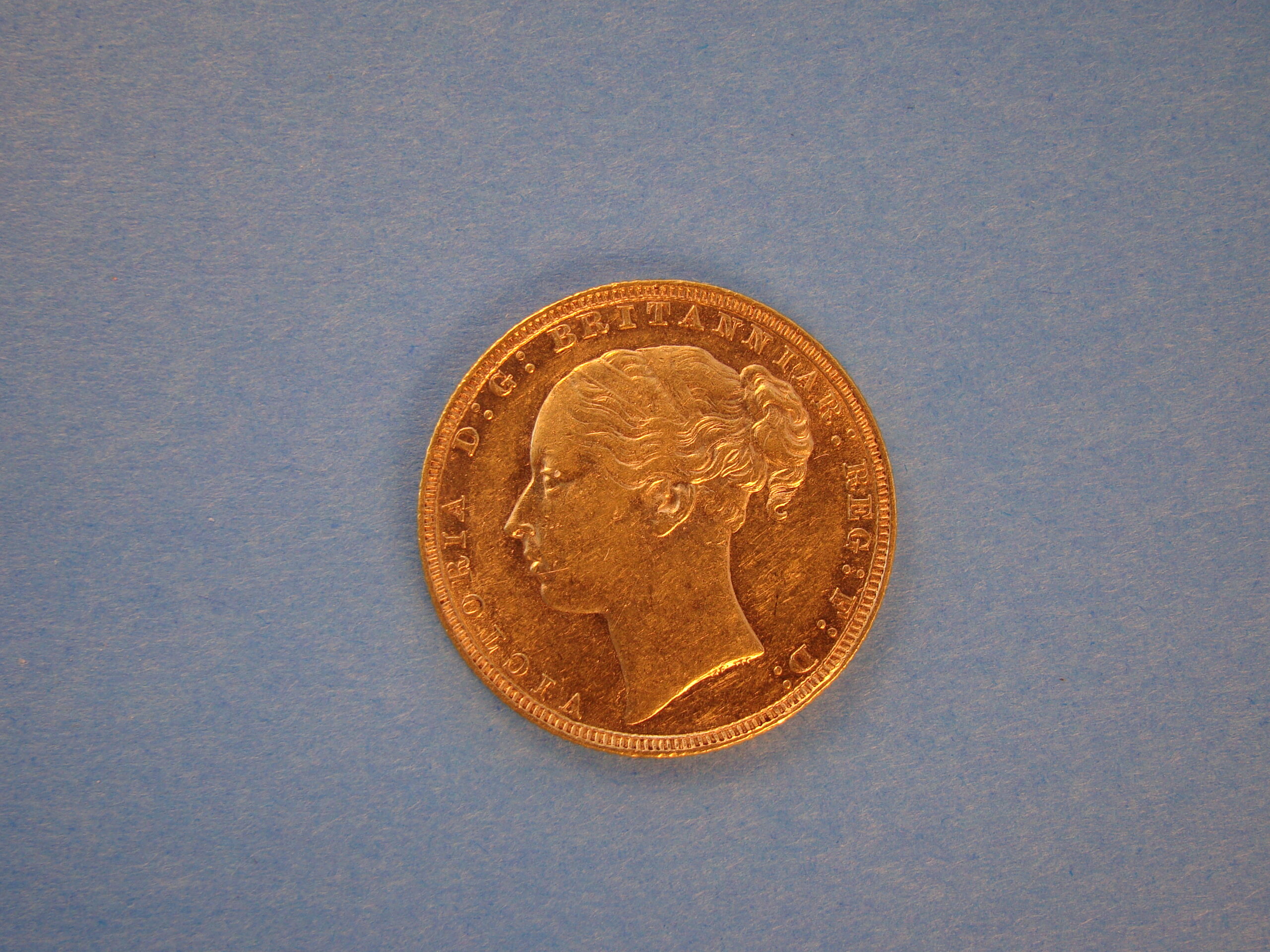 Victoria, 1879, Sovereign. LONG TAIL RARITY     SOLD - Image 1