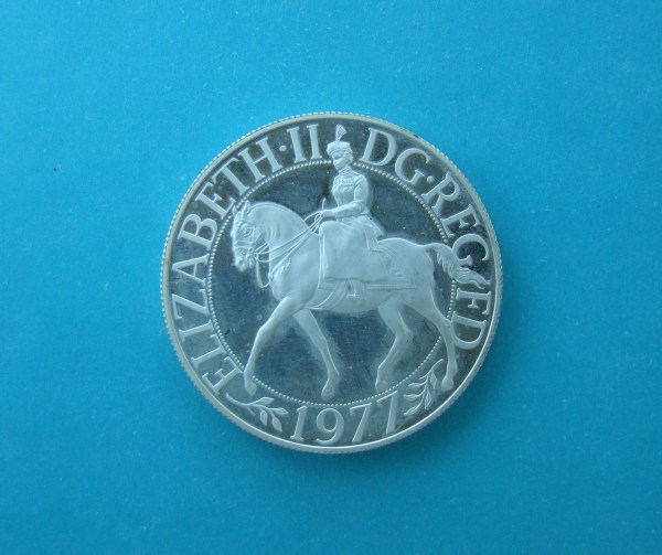 Elizabeth II, 1977 Crown Silver Proof