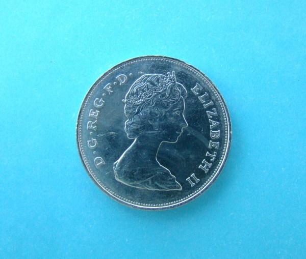 Elizabeth II, 1980, Crown
