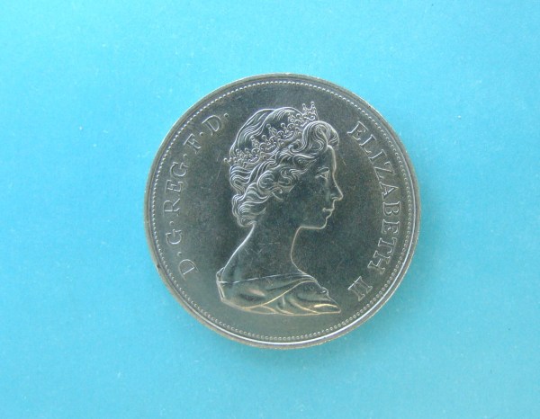 Elizabeth II, 1972, Crown