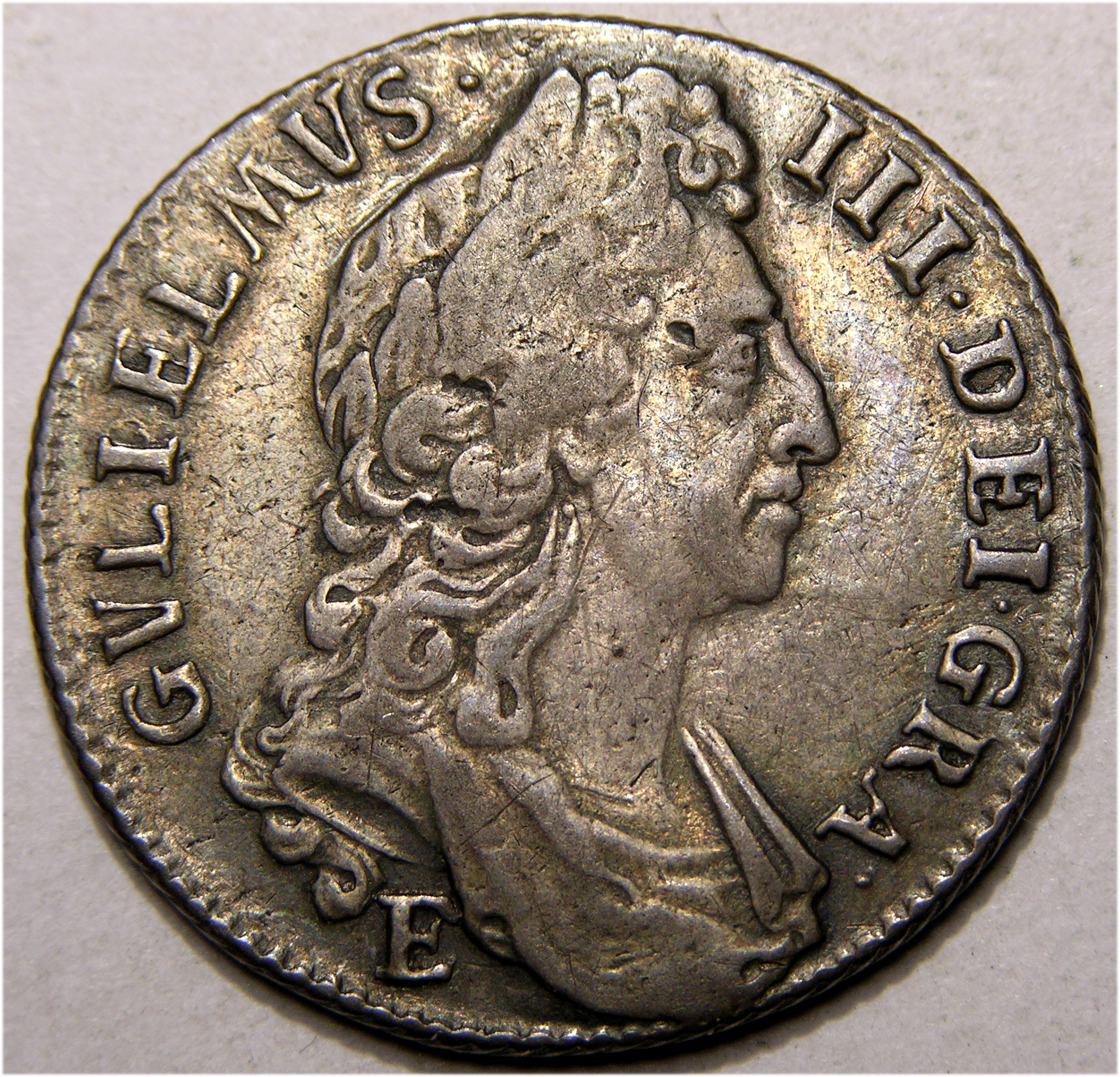 William III, 1697E, Shilling, NO HAIR TIE ERROR - Image 1