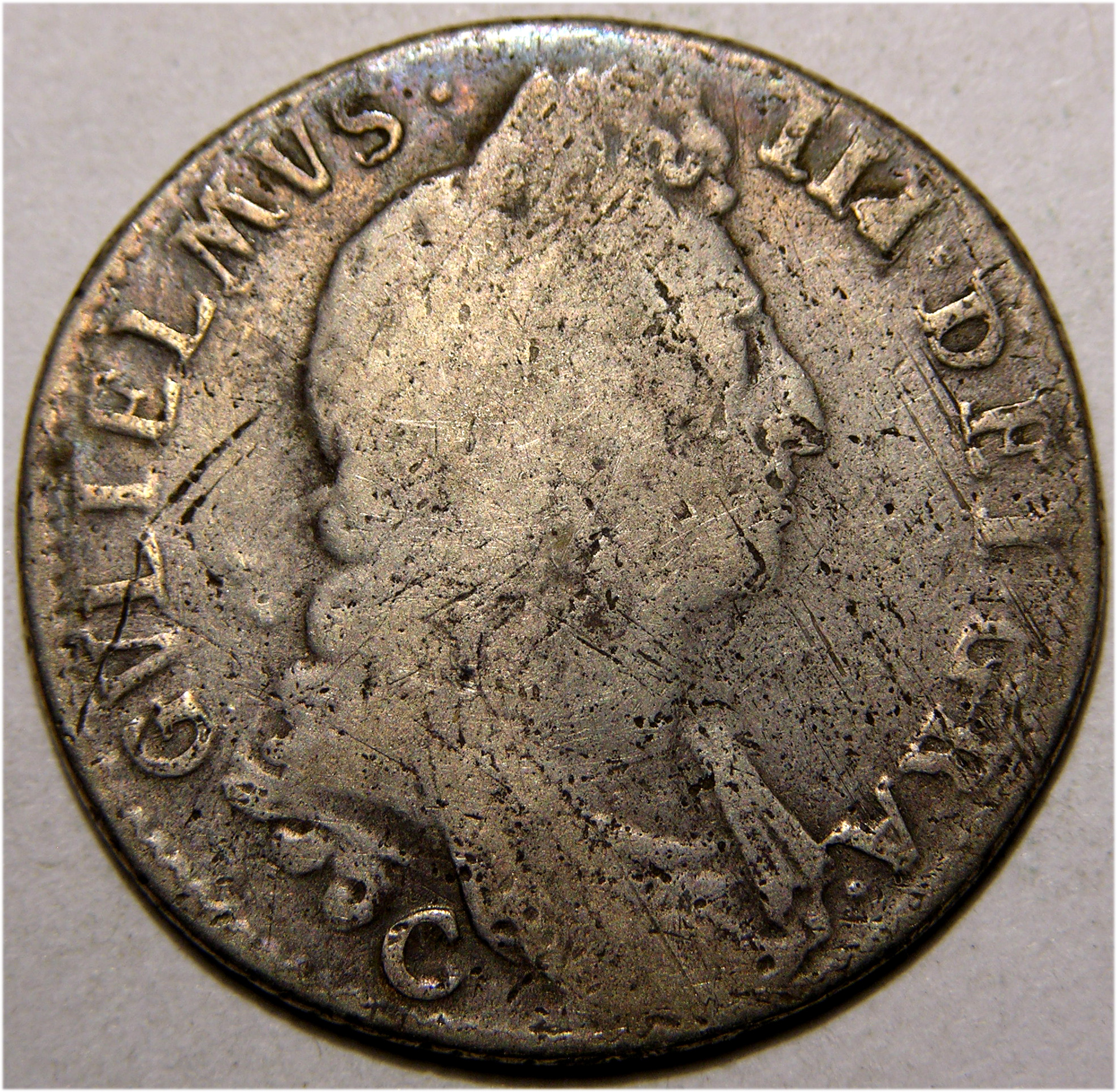William III, 1697C, Shilling, EXT RARE TRANSPOSED SHIELDS - Image 1