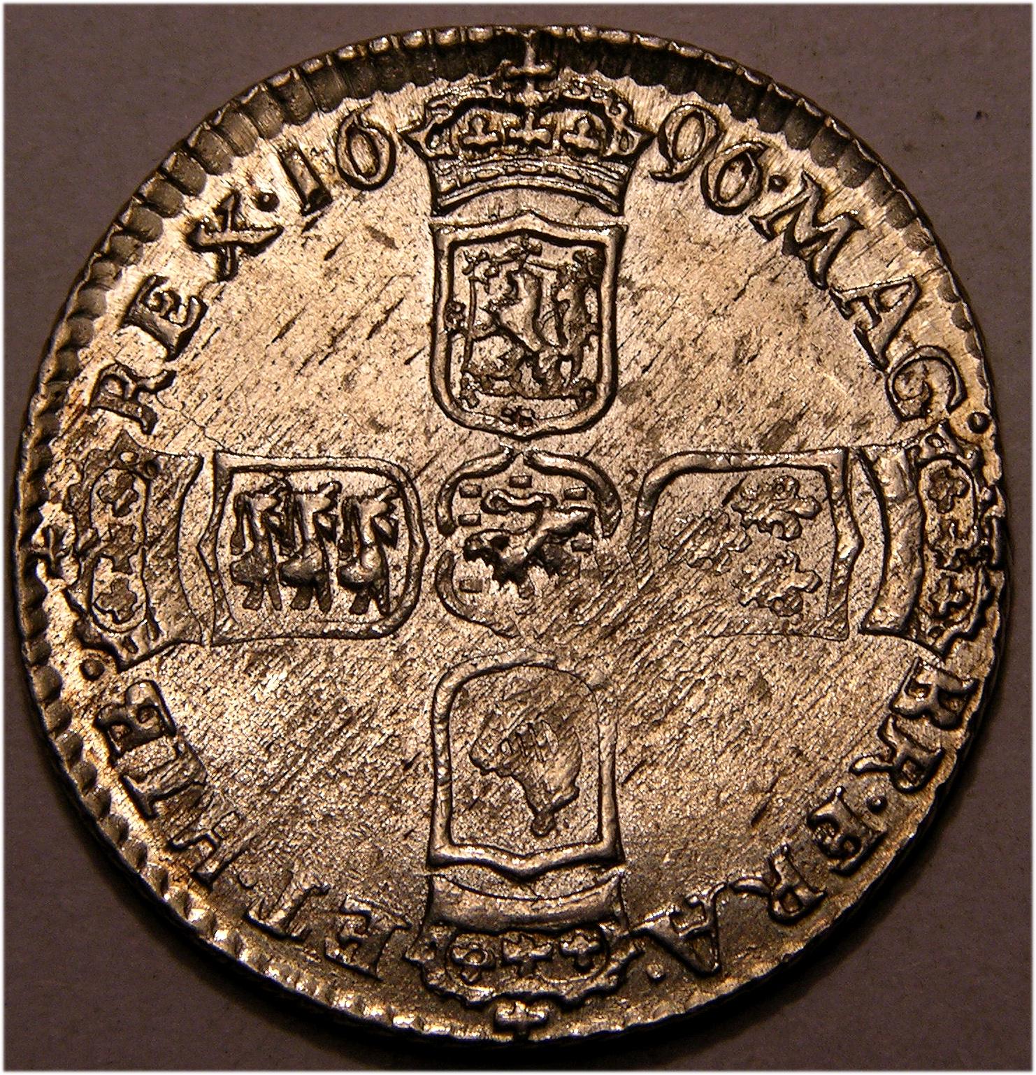 William III, 1696, Sixpence, EXTREMELY RARE (R4) SCOTTISH ARMS AT DATE, FINEST KNOWN - Image 2