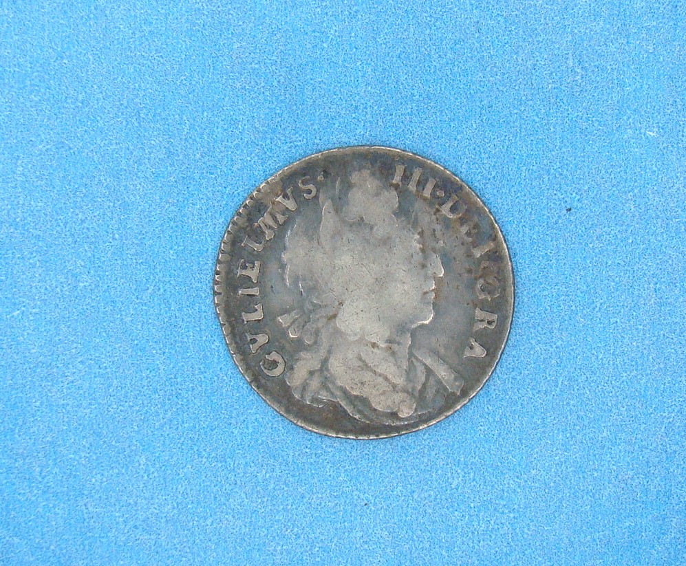 William III, 1697, Sixpence RARE 2ND BUST ISSUE - Image 1