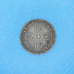 William III, 1697, Sixpence RARE 2ND BUST ISSUE - Image 2