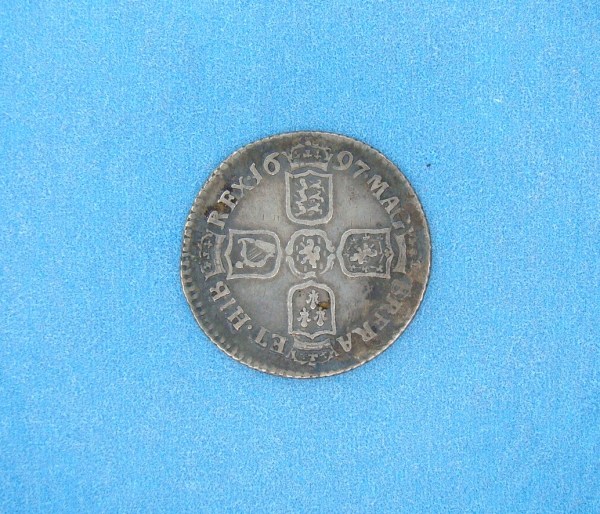 William III, 1697, Sixpence RARE 2ND BUST ISSUE
