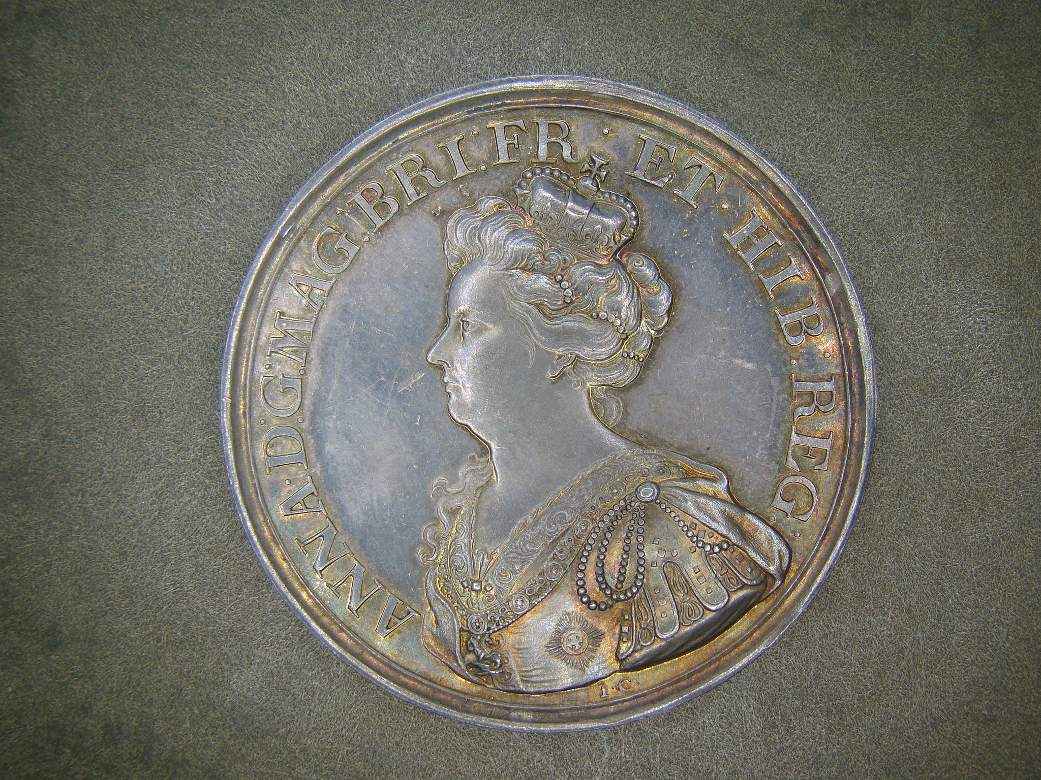 Anne, 1707, AR47, Mint State Union Medal - Image 1