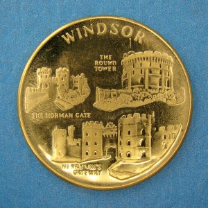 Windsor Castle, ND, AE40Gilt - Image 1