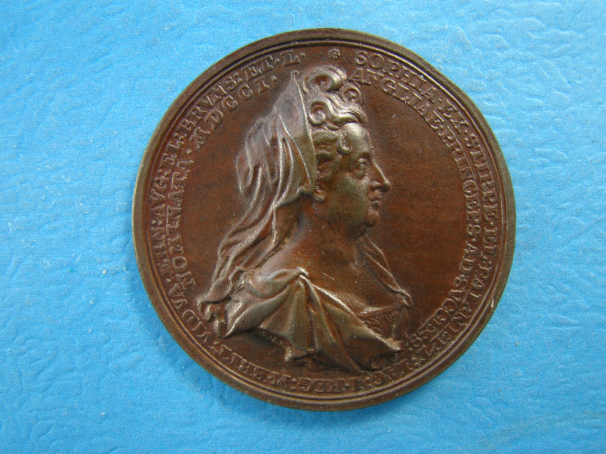 William III, 1701, CU63, Electress Sophia - Image 2