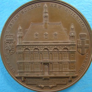 Victoria, 1882, AE77, Opening of City of London School - Image 2