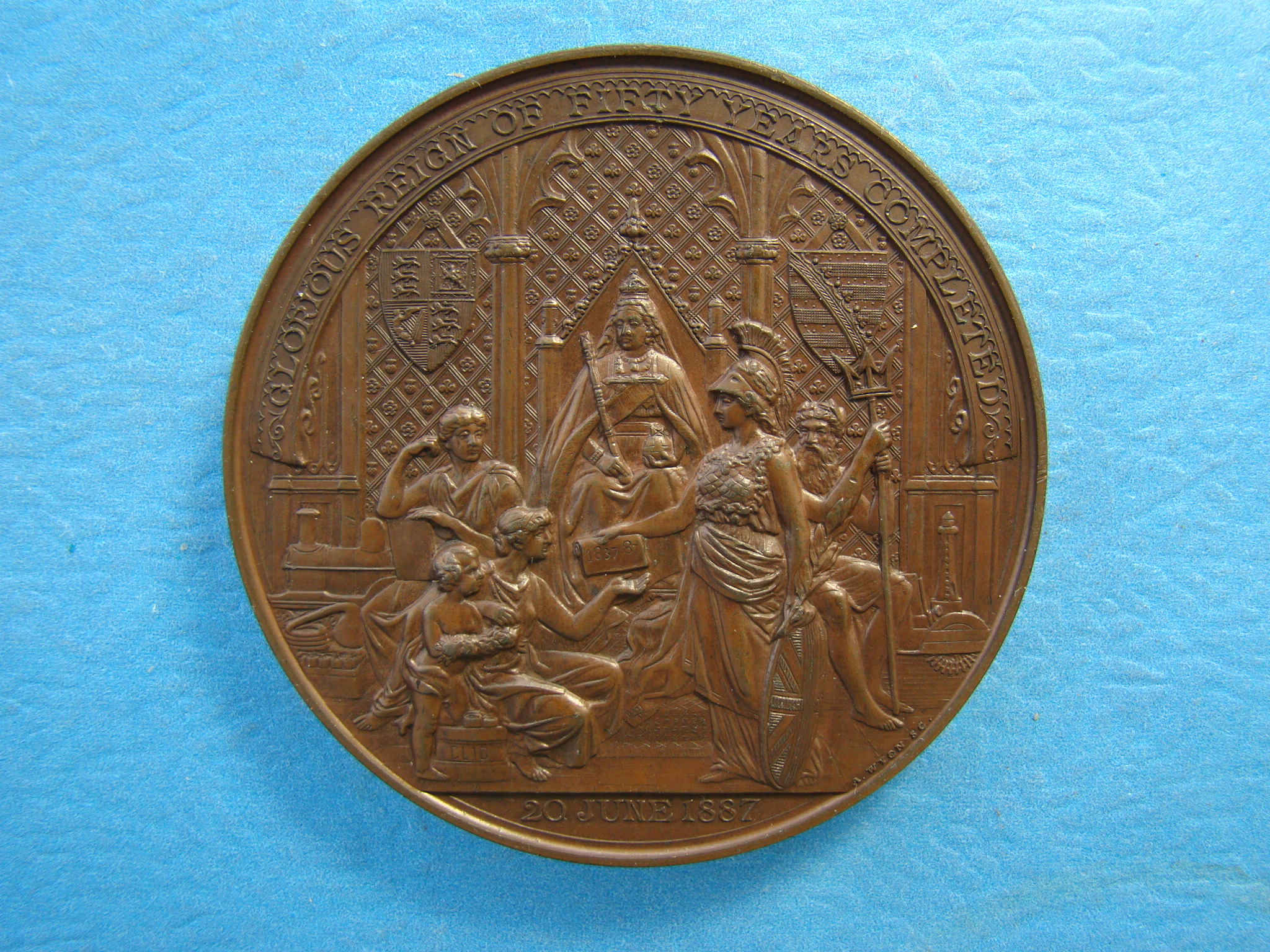 Victoria, 1887, AE64, Golden Jubilee - Image 2