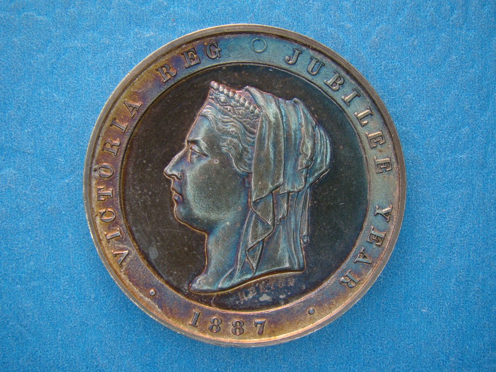 Victoria, 1887, AR39, A superb Medal