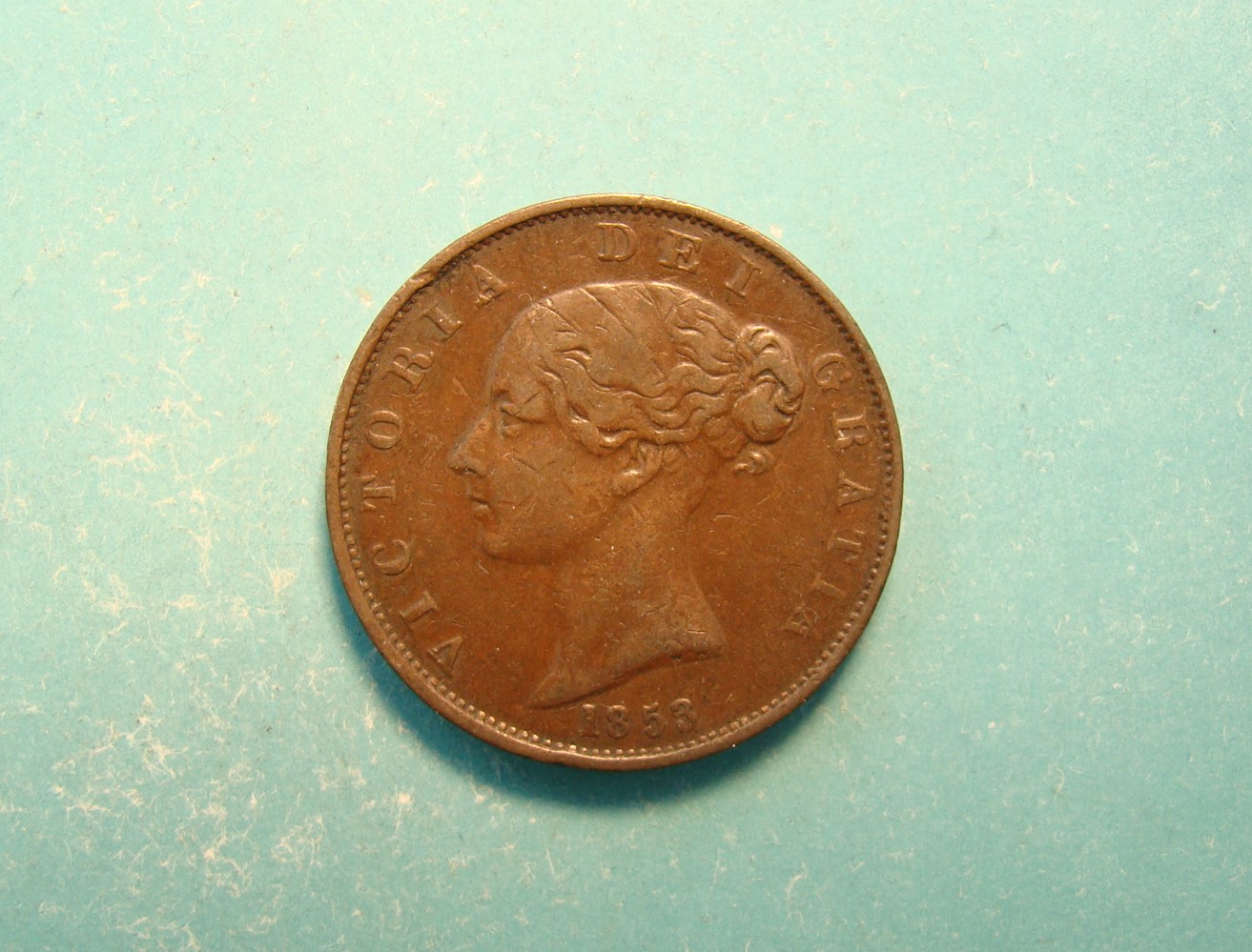 Victoria, 1853, Half Pence - Image 1