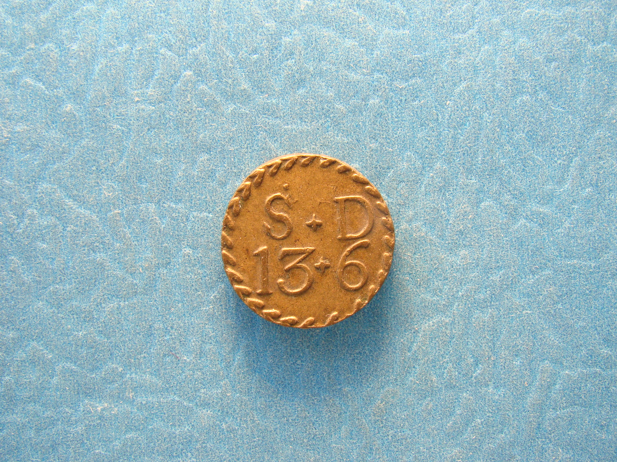 Great Britain, C1770, Coin Weight - Image 2