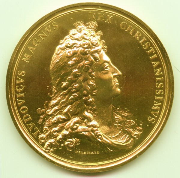 Louis XIV, 1687, AE73 Gilt