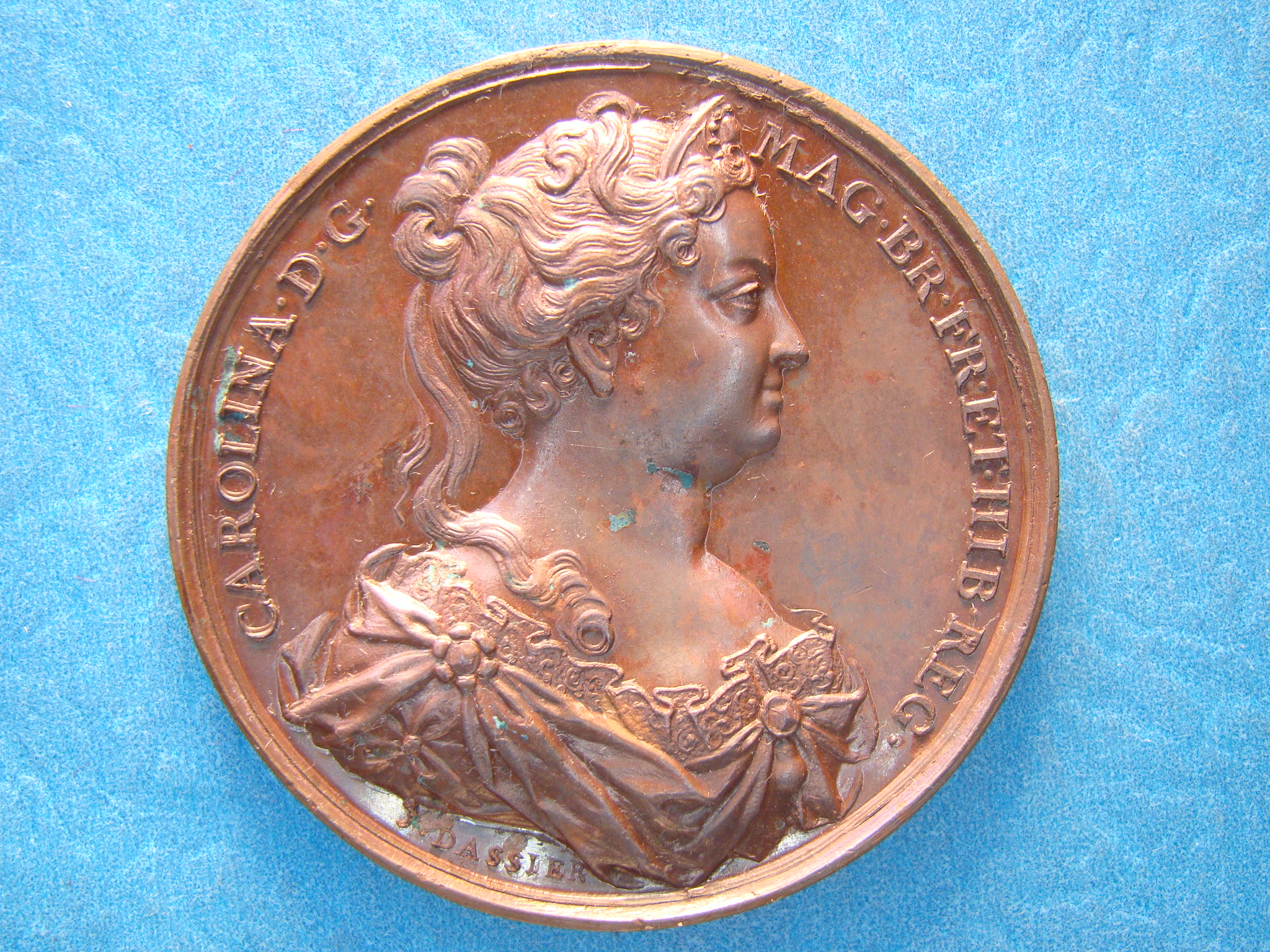 Caroline, 1741, AE41 - Image 1