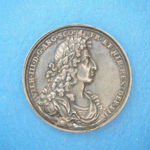 William III, 1692, AR41 SOLD - Image 1