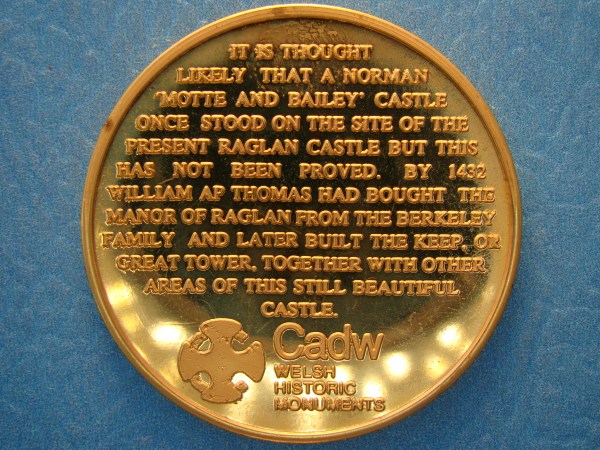 Raglan Castle, ND, AE45 Gilt