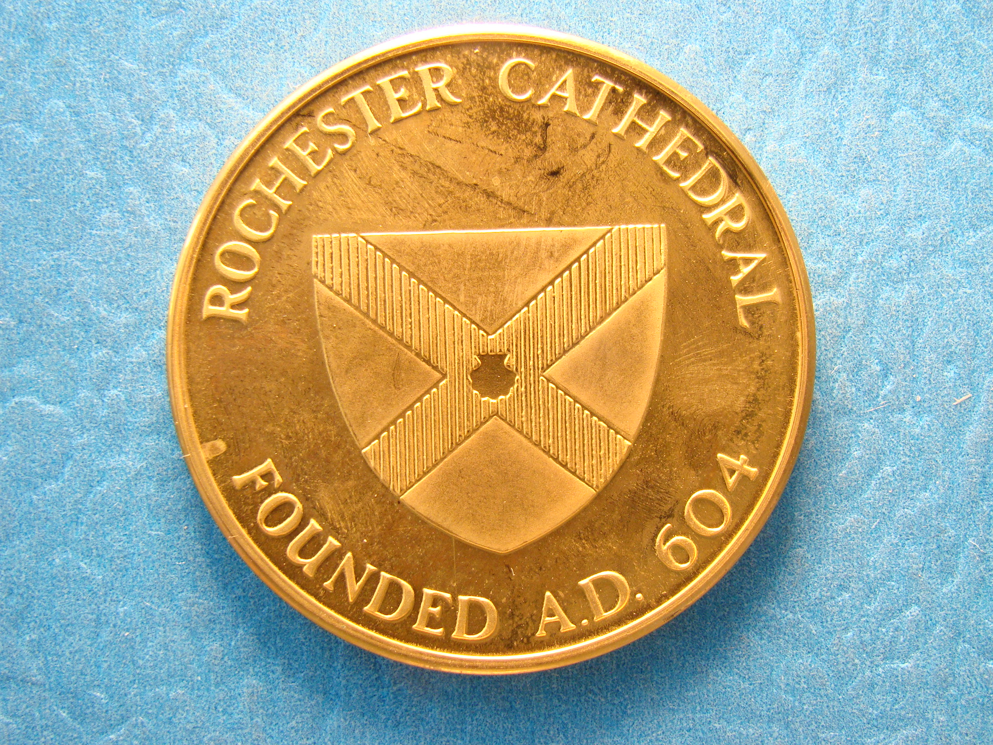 Rochester Cathedral, ND, AE39Gilt - Image 2