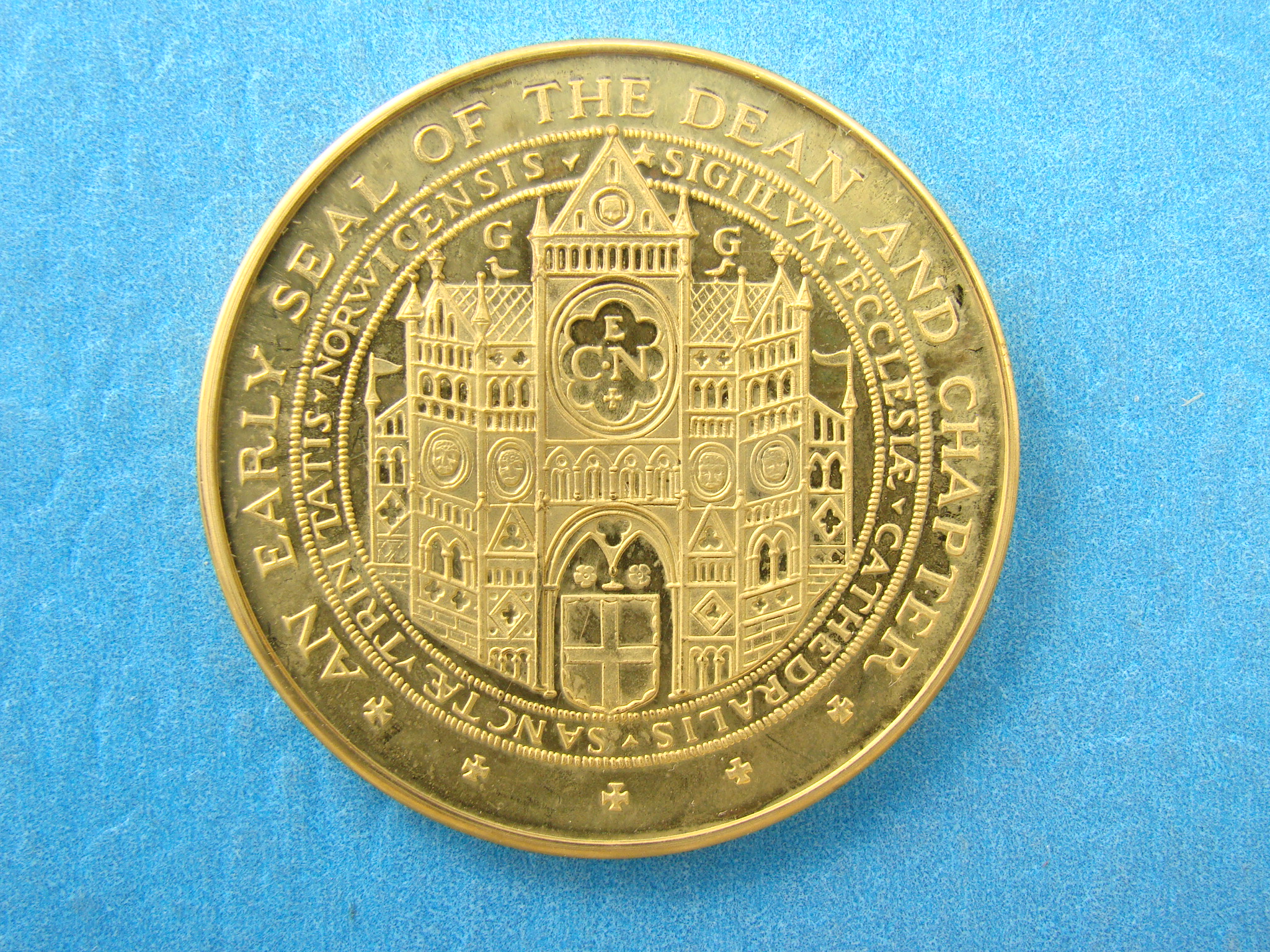 Norwich Cathedral, ND AE39Gilt - Image 2