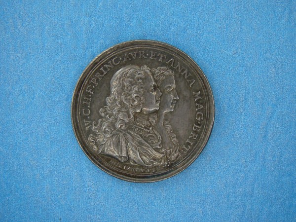 William and Anne, 1734, AR30    SOLD