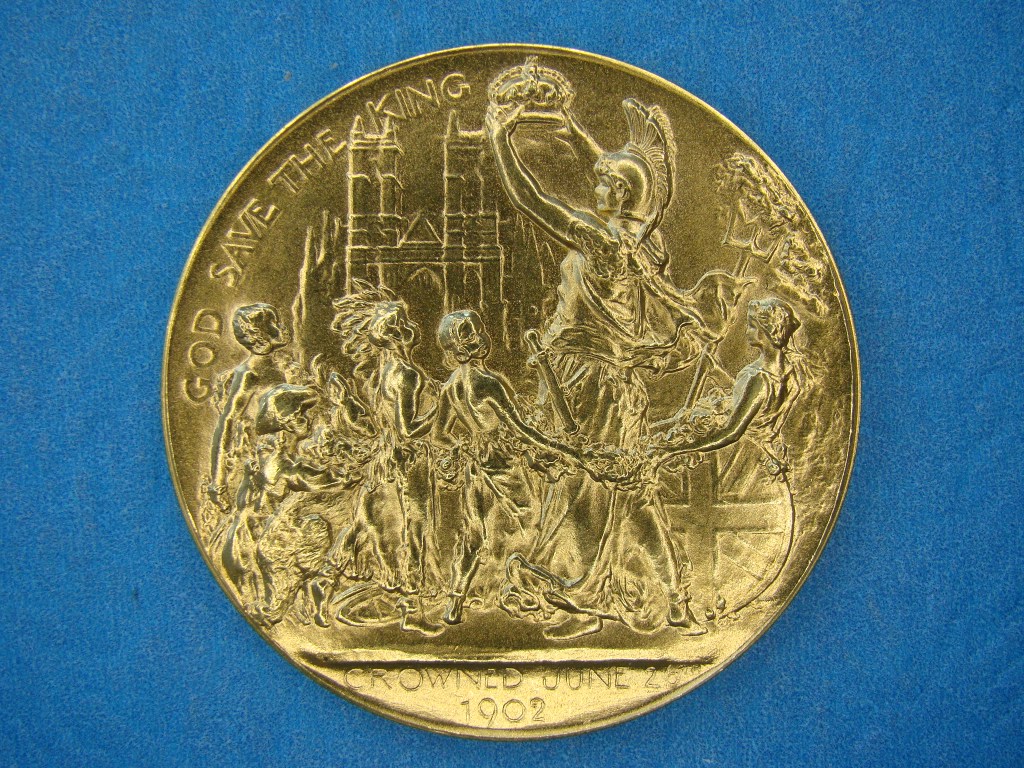 EDWARD VII, AU40, 1902,  PREVIOUSLY UNKNOWN MEDAL IN GOLD