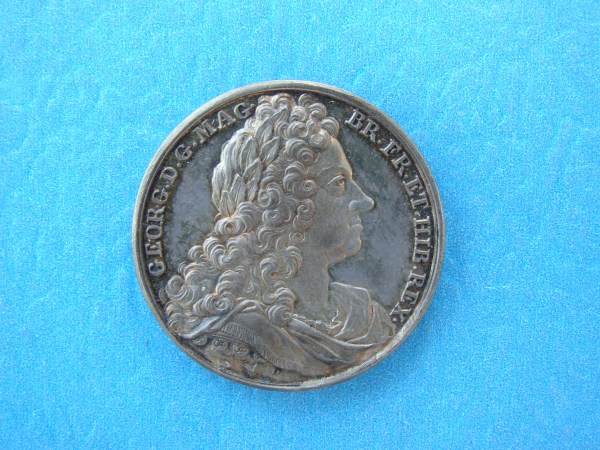 GEORGE I, AR32, 1727, HIGHEST GRADED BY NGC OR PCGS OF ANY GEORGE I ISSUED MEDAL