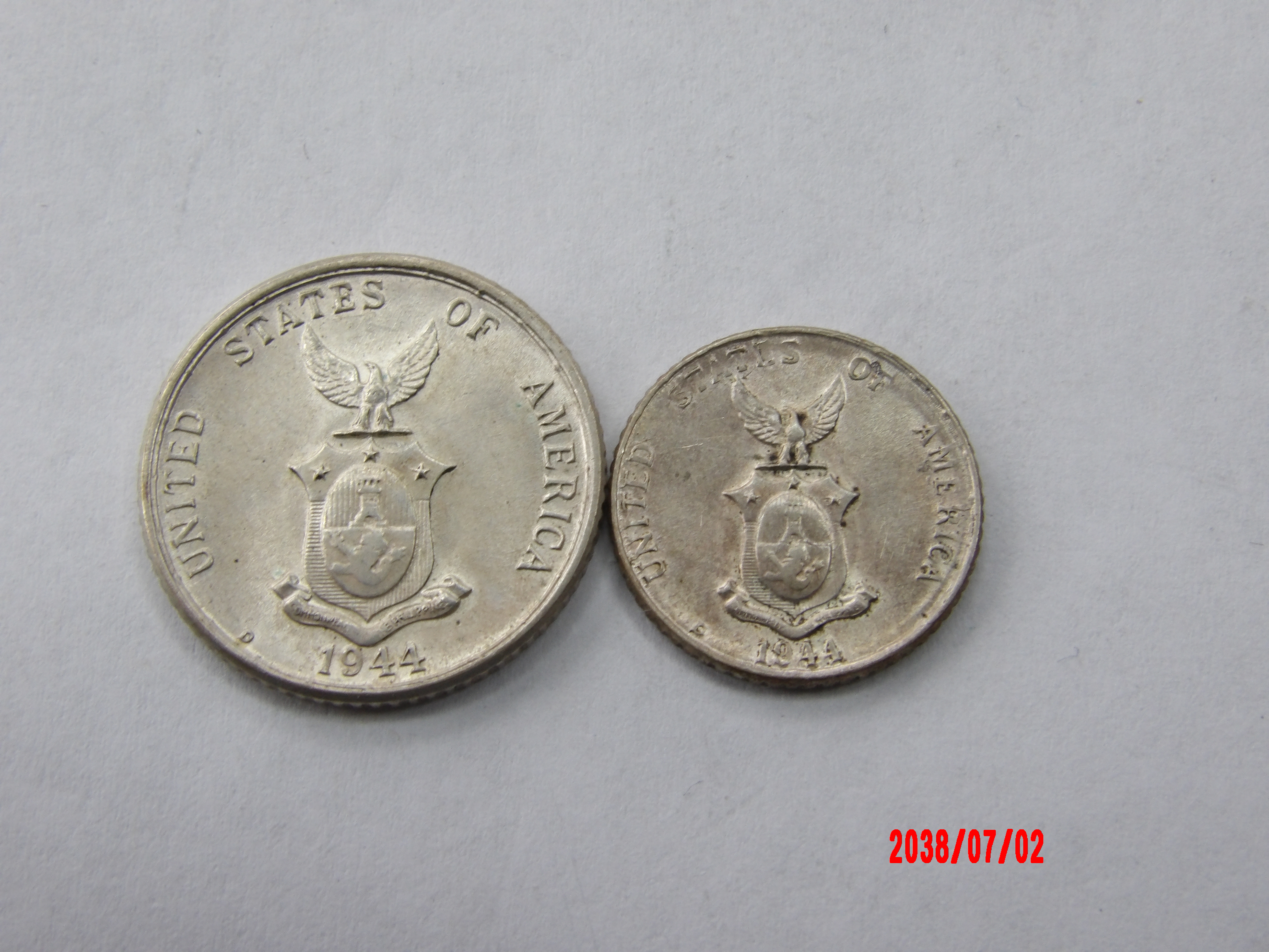 PHILIPPINES, 1944, 10 & 20 Centavos* - Image 2